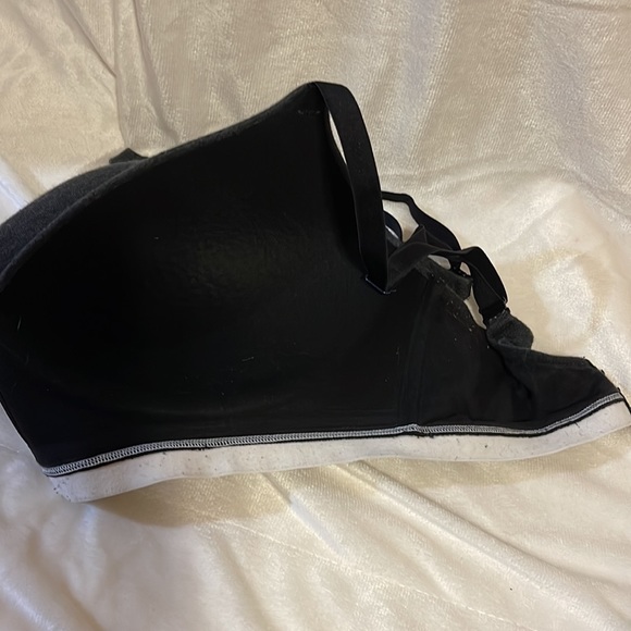 Victoria’s Secret 34DDD T-shirt, lightly lined wireless bra - Picture 5 of 5